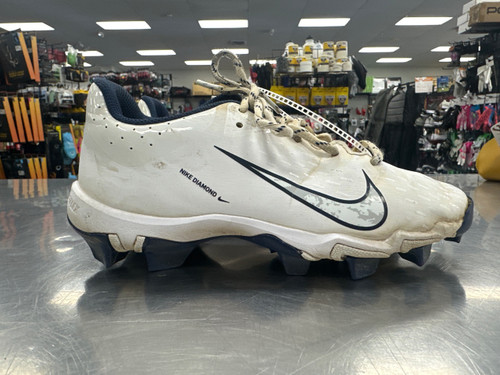Vist Large View of Product Image Which is Used Nike SOFTBALL BB/SB Cleats White Junior 03.5