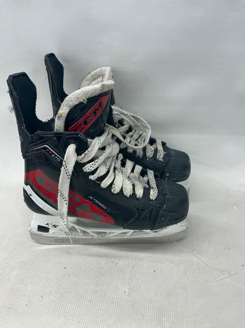 Vist Large View of Product Image Which is Used CCM JETSPEED FT 670 SKATES Junior Hockey Skate Junior 04.5