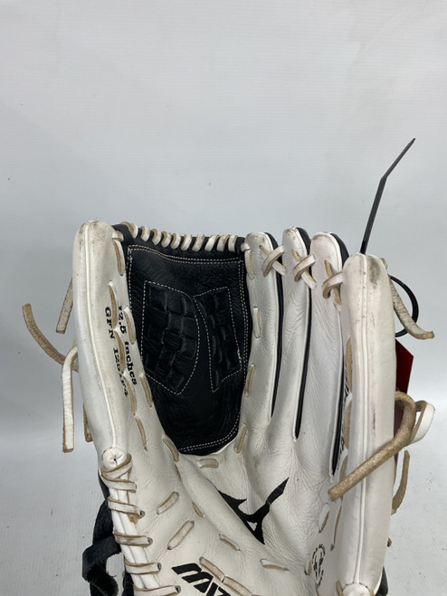 Vist Large View of Product Image Which is Used Mizuno FRANCHISE SB GLOVE BB/SB Glove RH Throw Black 12 1/2"