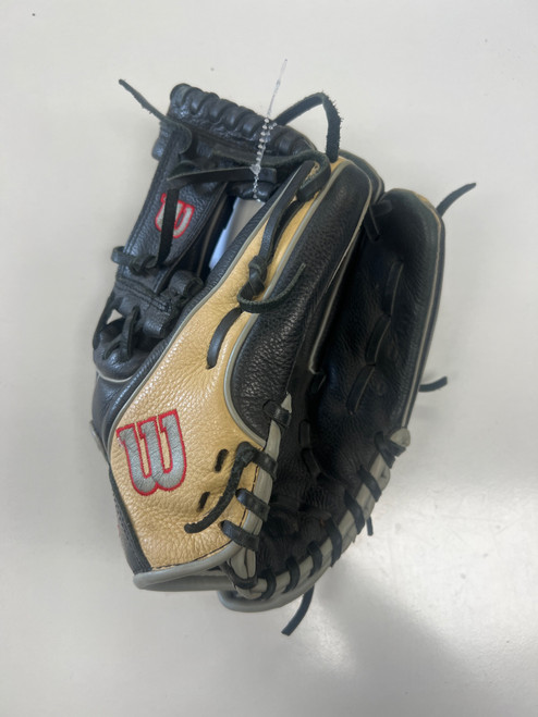 Vist Large View of Product Image Which is Used Wilson A500 BB/SB Glove RH Throw Black 11 1/4"