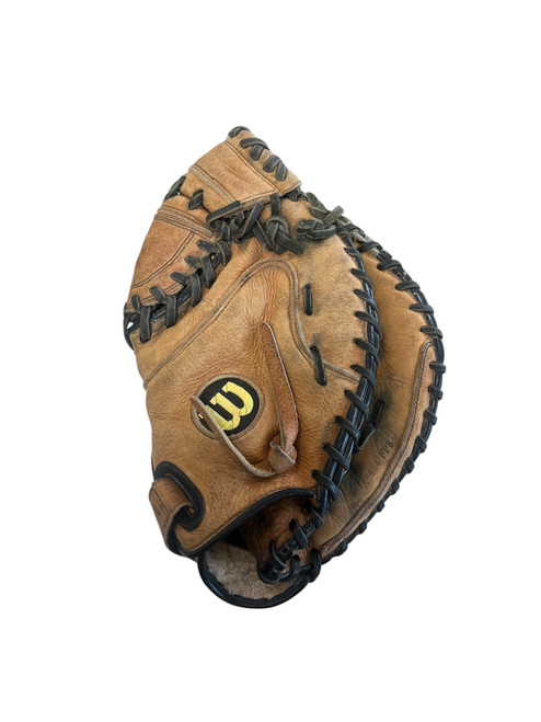 Vist Large View of Product Image Which is Used Wilson A9684 BB/SB Catchers RH Throw Brown 33"