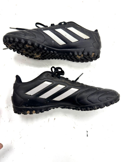 Vist Large View of Product Image Which is Used Adidas Soccer Turf Shoes Black Youth 07.0