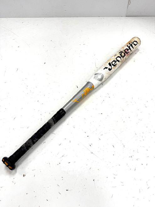 Vist Large View of Product Image Which is Used Demarini VENDETTA BB/SB Fastpitch Bat 32"