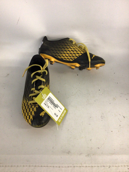 Vist Large View of Product Image Which is Used Puma Soccer Cleats Black And Gold Junior 01