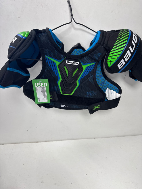Vist Large View of Product Image Which is Used Bauer X Youth Shoulder Pads LG