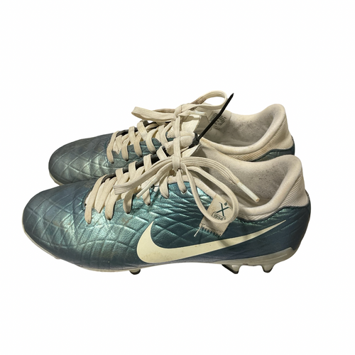 Vist Large View of Product Image Which is Used Nike Soccer Cleats Royal Blue Junior 04