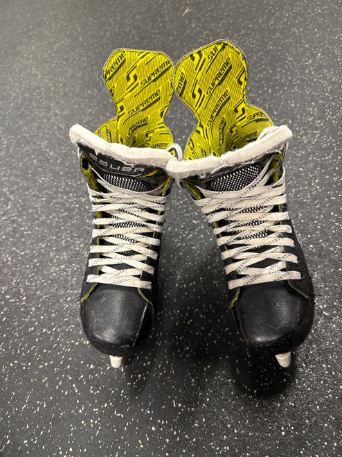 Vist Large View of Product Image Which is Used Bauer SUPREME ELITE Junior Hockey Skate Junior 05.5