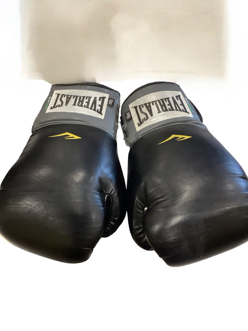 Vist Large View of Product Image Which is Used Everlast EVERLAST BOXING GLOVES Boxing Gloves Black Senior