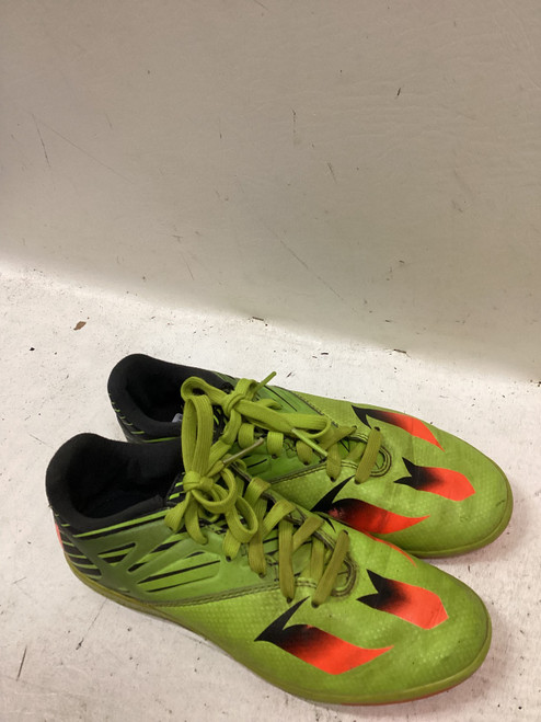 Vist Large View of Product Image Which is Used Adidas Soccer Indoor Shoes Yellow Junior 05