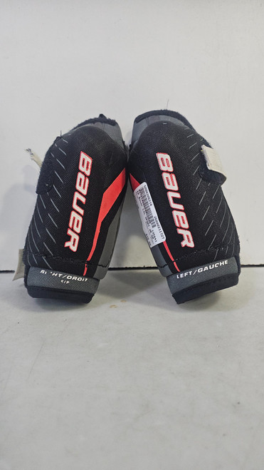 Vist Large View of Product Image Which is Used CCM JETSPEED FT5 PRO Youth One Piece Left 30 Flex