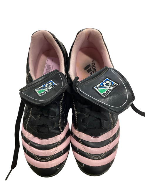 Vist Large View of Product Image Which is Used Adidas Soccer Cleats Black Junior 03