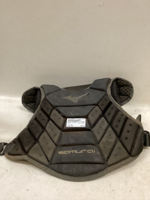 Vist Large View of Product Image Which is Used Mizuno SAMURAI Catchers Chest Protector Black Youth