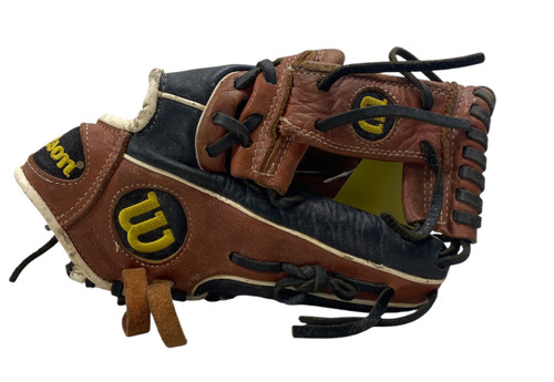 Vist Large View of Product Image Which is Used Wilson A05RB21115 BB/SB Glove RH Throw Brown 11 1/2"