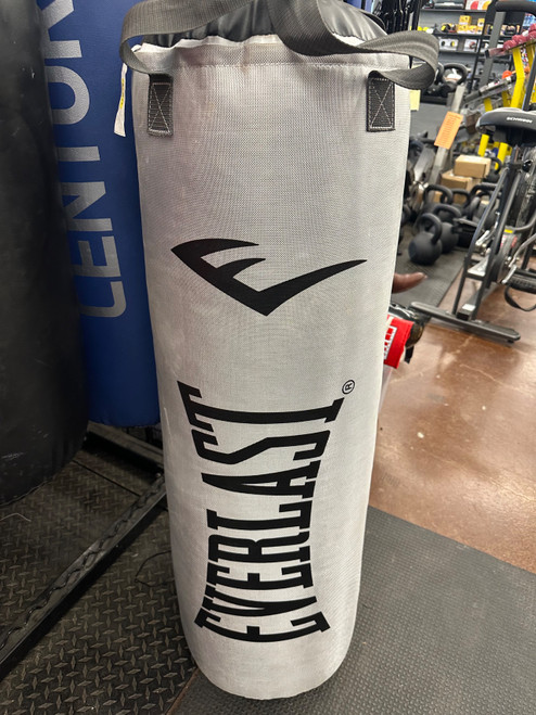Vist Large View of Product Image Which is Used Everlast CANVAS HEAVY BAG Boxing Heavy Bag Grey 70 lb
