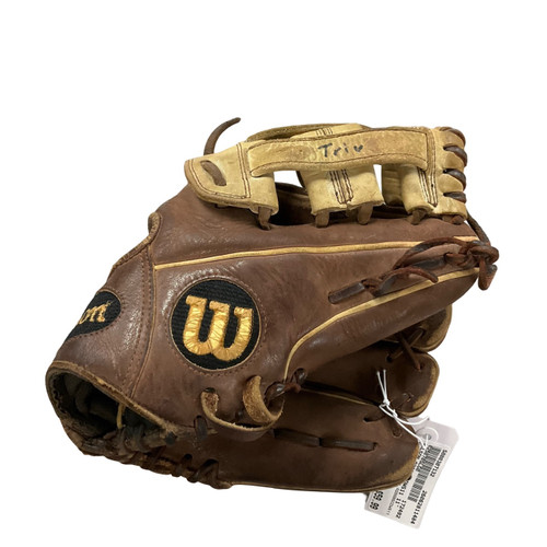 Vist Large View of Product Image Which is Used Wilson A2000SCDWS11 BB/SB Glove RH Throw Brown 11"