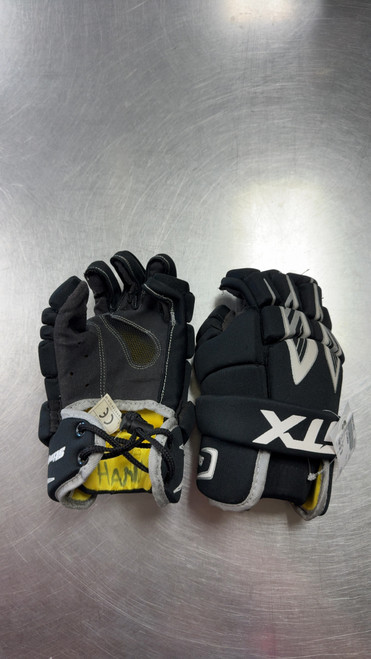 Vist Large View of Product Image Which is Used STX STINGER Lacrosse Gloves Mens Black 10"