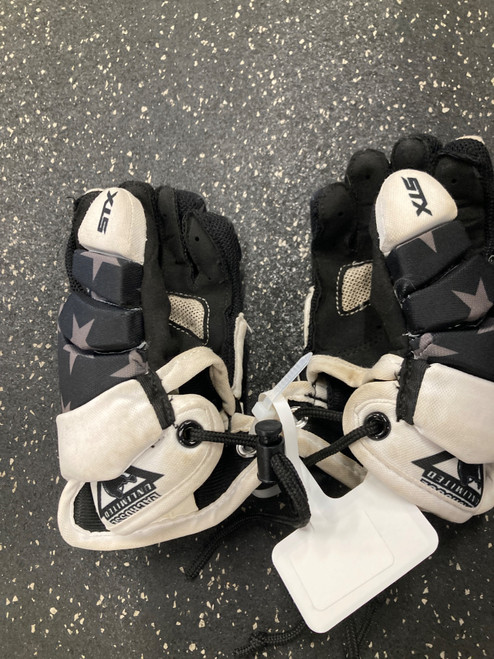 Vist Large View of Product Image Which is Used STX STALLION 75 Lacrosse Gloves Junior Black XS