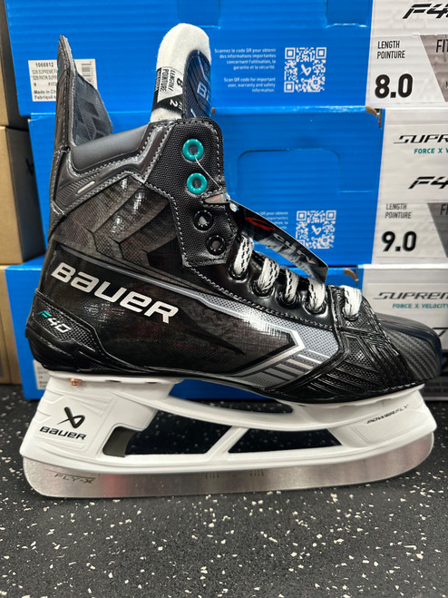 Vist Large View of Product Image Which is New BAUER SUPREME F40 SKATE SR-9