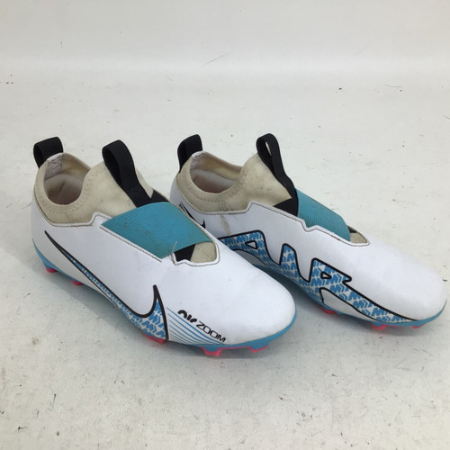 Vist Large View of Product Image Which is Used Nike ZOOM MERCURIAL V JR 5.5 SOCCER CLEAT Soccer Cleats White Junior 05.5