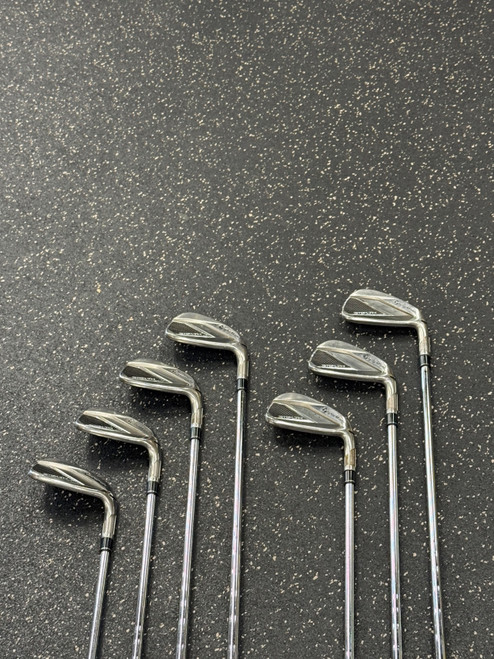 Vist Large View of Product Image Which is Used Taylormade STEALTH Mens Iron Set RH 5I-GW/AW