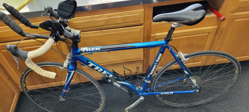 Vist Large View of Product Image Which is Used Trek MADONE DISCOVERY CHANNEL Road Bike Mens Navy Blue 56-58cm - LG Frame