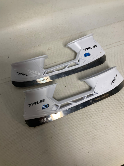 Vist Large View of Product Image Which is Used True SHIFT MAX 272MM HOLDER SET Hockey Accessory