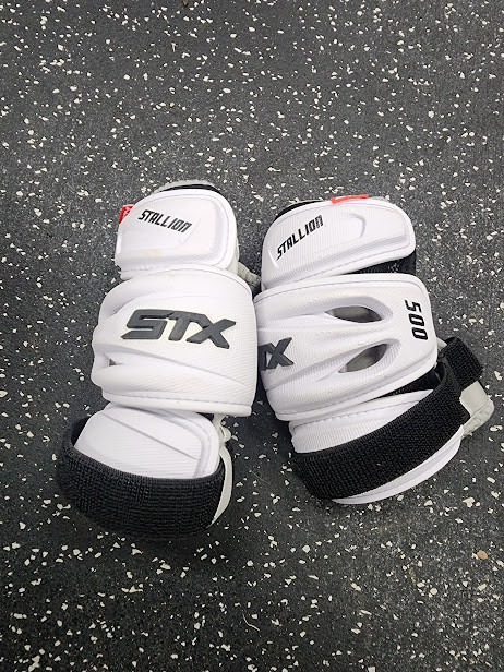 Vist Large View of Product Image Which is Used STX STALLION 500 Lacrosse Arm Pads/Guards White MD
