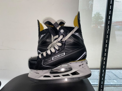 Vist Large View of Product Image Which is Used Bauer S170 Senior Hockey Skate Senior 5.5