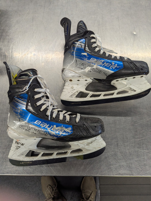 Vist Large View of Product Image Which is Used Bauer HYPERLITE 2 SKATES Senior Hockey Skate Senior 8.5