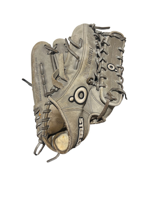 Vist Large View of Product Image Which is Used STEELO BB/SB Glove LH Throw Grey 12 3/4"