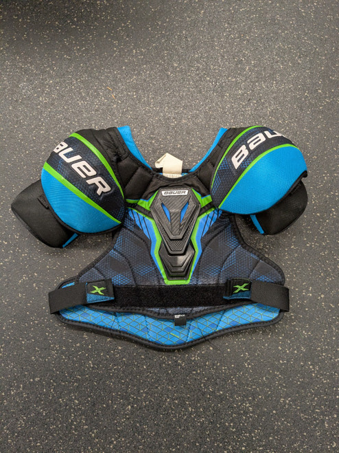 Vist Large View of Product Image Which is Used Bauer X Junior Shoulder Pads MD