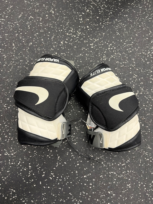 Vist Large View of Product Image Which is Used Nike VAPOR ELITE ARM PAD Lacrosse Arm Pads/Guards Black MD