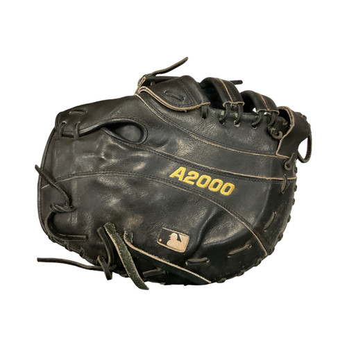 Vist Large View of Product Image Which is Wilson, A2000, BB/SB, Glove, LH, Throw, Black, 12"