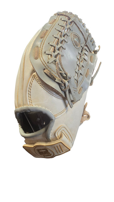 Vist Large View of Product Image Which is Used Franklin FIELD MASTER RH Throw Fastpitch Gloves White 12"