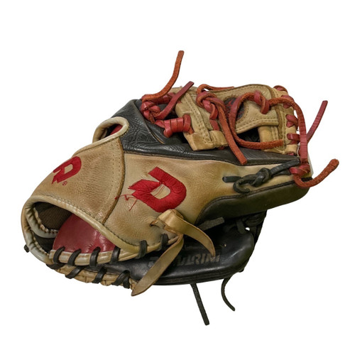 Vist Large View of Product Image Which is Used Demarini INSANE DEDICATION BB/SB Glove RH Throw Black 11 1/2"