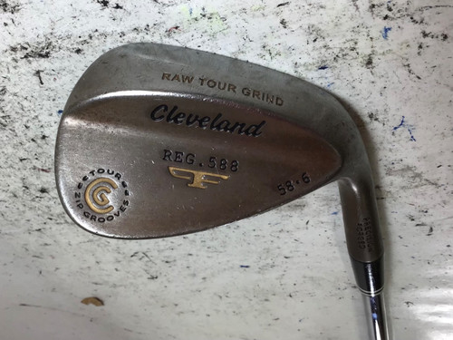 Vist Large View of Product Image Which is Used Cleveland REG 588 RTG Golf Wedge Mens RH 58 Degree