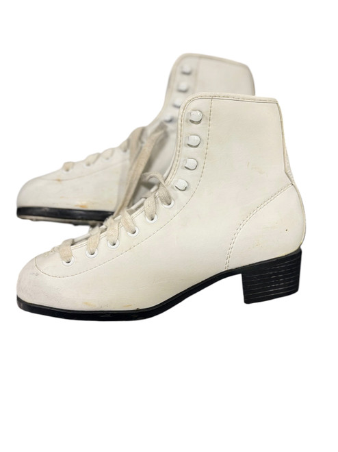 Vist Large View of Product Image Which is Used GOLD MEDAL WomensFigure Skate White Senior 5