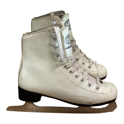 Vist Large View of Product Image Which is Used Hespeler FIGURE SZ 2 Girls Figure Skate White Junior 02