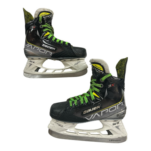Vist Large View of Product Image Which is Used Bauer VAPOR 3X JR SKATES 3EE
