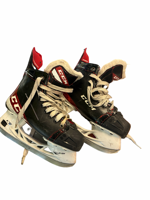 Vist Large View of Product Image Which is Used CCM JETSPEED SHOCK Junior Hockey Skate Junior 03.5