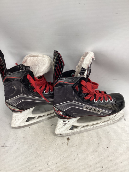 Vist Large View of Product Image Which is Used Bauer BAUER X700 Junior Hockey Skate Junior 02