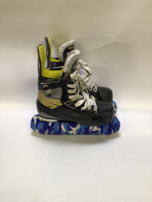 Vist Large View of Product Image Which is Used Bauer SUPREME 3S Youth Hockey Skate Youth 12.0