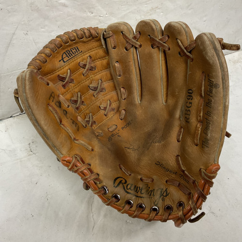 Vist Large View of Product Image Which is Used Rawlings Dave Winfield RBG90 Baseball Glove RH Throw Brown 11"