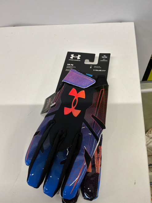Vist Large View of Product Image Which is Used Under Armour F8 DOG FB Gloves Black XL