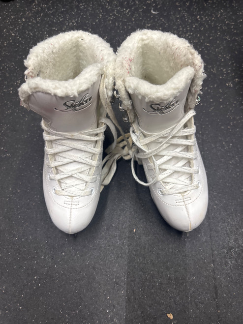 Vist Large View of Product Image Which is Used Jackson SOFT SKATE Girls Figure Skate White Junior 04