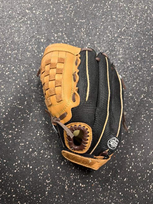 Vist Large View of Product Image Which is Used Louisville Slugger GN14-BN BB/SB Glove LH Throw Black 11"