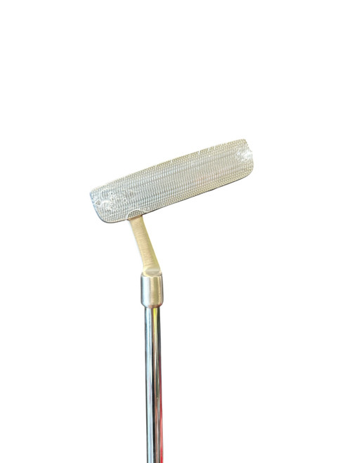 Vist Large View of Product Image Which is New WILSON PLAYERFIT PUTTER