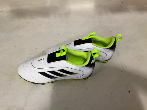Vist Large View of Product Image Which is Used Adidas GOLETTO Soccer Cleats White Junior 01.5