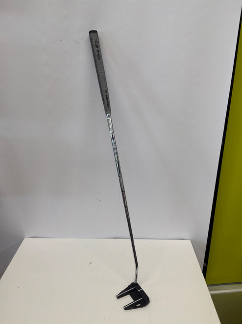Vist Large View of Product Image Which is Used Cobra KING NOVA 304SS Mens Putter RH