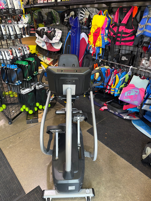 Vist Large View of Product Image Which is Used Spirit CRS800S RECUMBENT STEPPER Programmable Elliptical